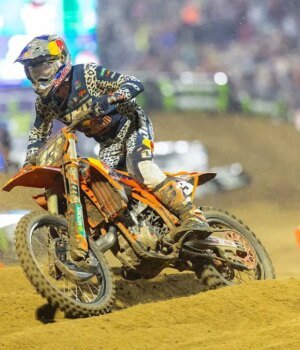 https3A2F2Fmedia.zenfs_.com2Fen2Fmotorcycle_com_7052F297674015a9db29e9a356652b63e610e.jpg