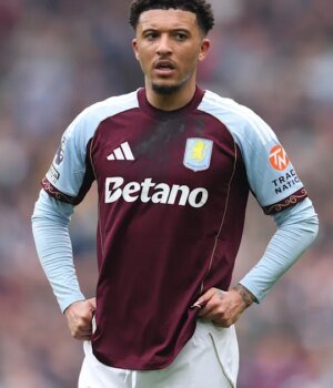 https3A2F2Fmedia.zenfs_.com2Fen2Fonefootball_articles_8022F2cb2391a4cc049681ae0e526ff4ebb3c.jpg