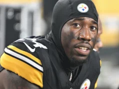 Joey Porter Sr. atira em Steelers, louco por Cowboys na estreia do filho
