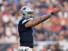 Um touchdown dos Cowboys faltando 40 segundos para o fim colocou os Texans em 34-30
