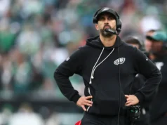 O ataque dos Eagles é 0-12 na terceira descida contra Rams, com 68 jardas líquidas de passes