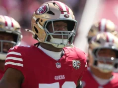 49ers liberam o veterano DE, caminho aberto para o retorno da escolha anterior da primeira rodada