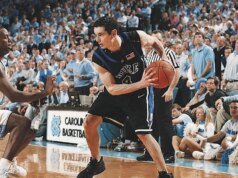 Ouro do YouTube: JJ Redick Newes UNC em Chapel Hill