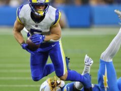 Os Rams retornaram seis candidatos para o punt job