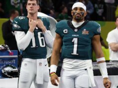 Jalen Hurts perde o jogo Eagles-Panthers com ‘coágulo de sangue superficial’
