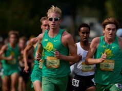 Estrelas do cross country do Oregon conquistam o título Dellinger