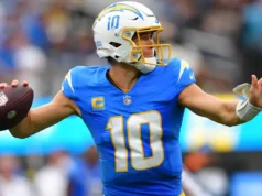 Por que os Chargers não vão colocar Justin Herbert no banco tão cedo