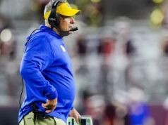 Pat Narduzzi diz que os eleitores ‘precisam acordá-los’ depois que Pitt melhora para 5-0