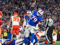 Spencer Brown se machucou na primeira metade do jogo da Semana 5