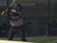 Atletas jogam um jogo anual de beisebol de 100 entradas em Quincy para pesquisa de ELA