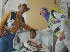 Bruins se vestem como personagens de ‘Toy Story’ para visita anual ao hospital no Halloween