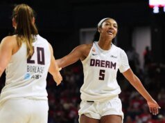 Finais da WNBA: Angel Reese confiou em Carl Smesko para mudar sua tacada, e isso está valendo a pena pelo sonho